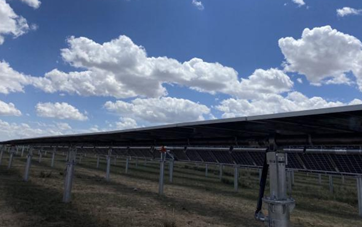 青海格爾木烏圖美仁100兆瓦并網(wǎng)光伏發(fā)電項目