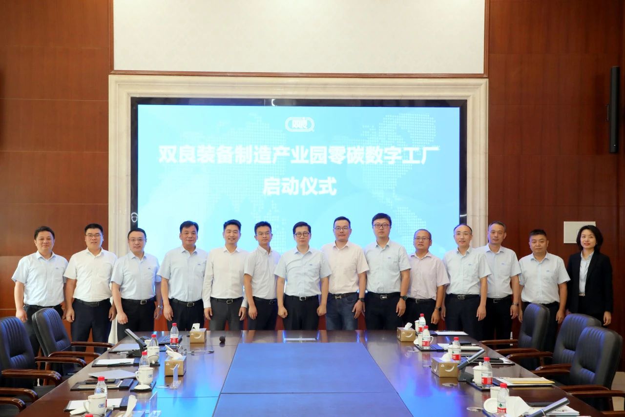 1693182926448520.jpg 828封面.jpg